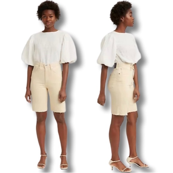 Levi's® Made & Crafted®
COLUMN WOMEN'S SHORTS
Soleil White Pinstripe - Picture 3 of 9